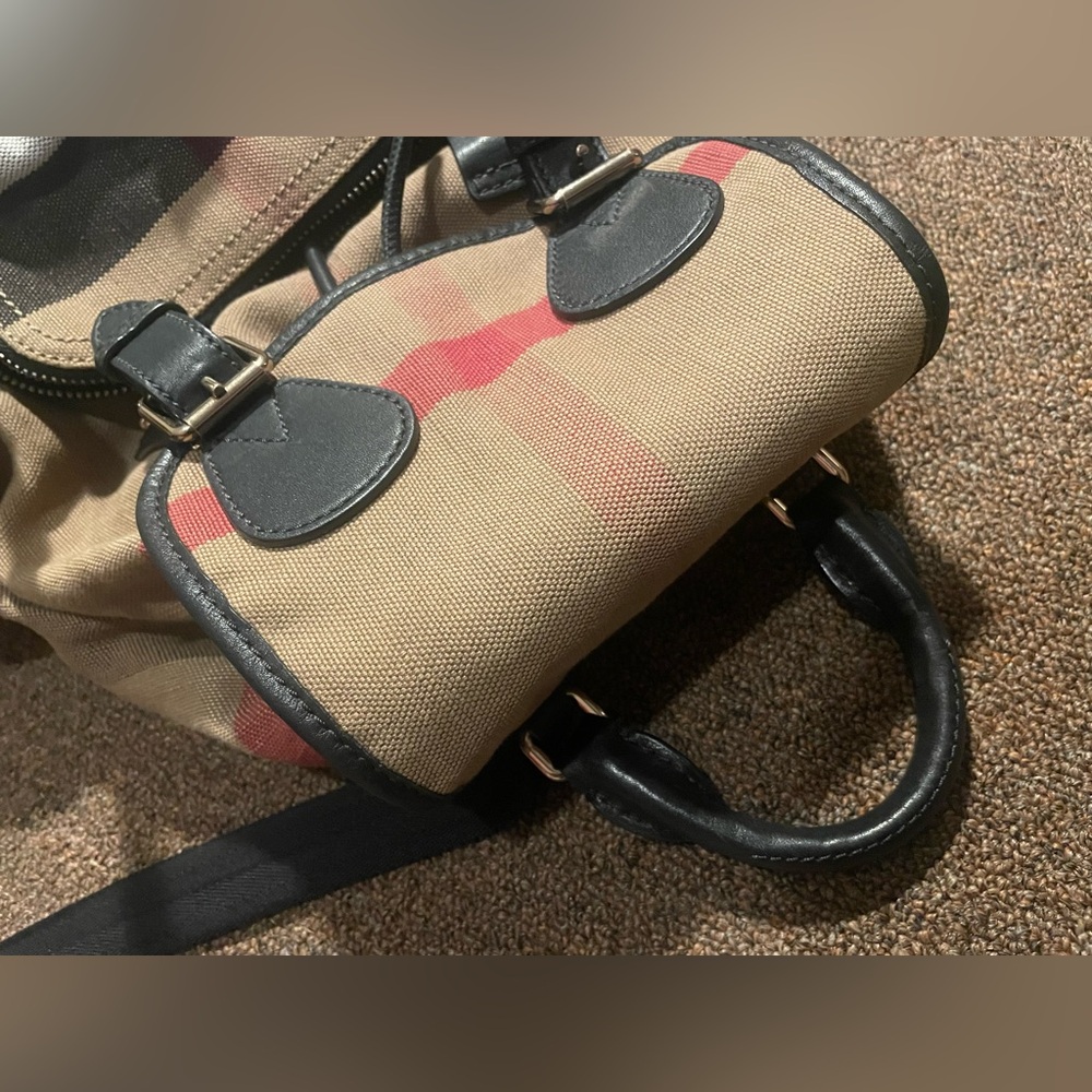 BURBERRY The Rucksack BACKPACK - Picture 11 of 15